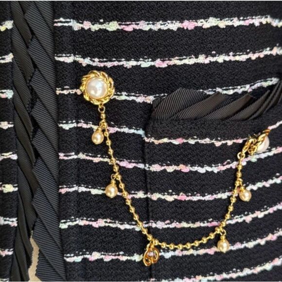 St. John Collection Black and White Jacket, Soft Pastels and Gold Detail - Picture 6 of 11